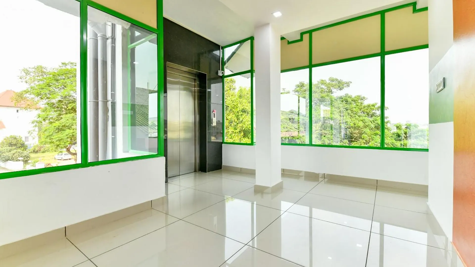 Hotel OYO 23211 Green Line Residency Nedumbassery