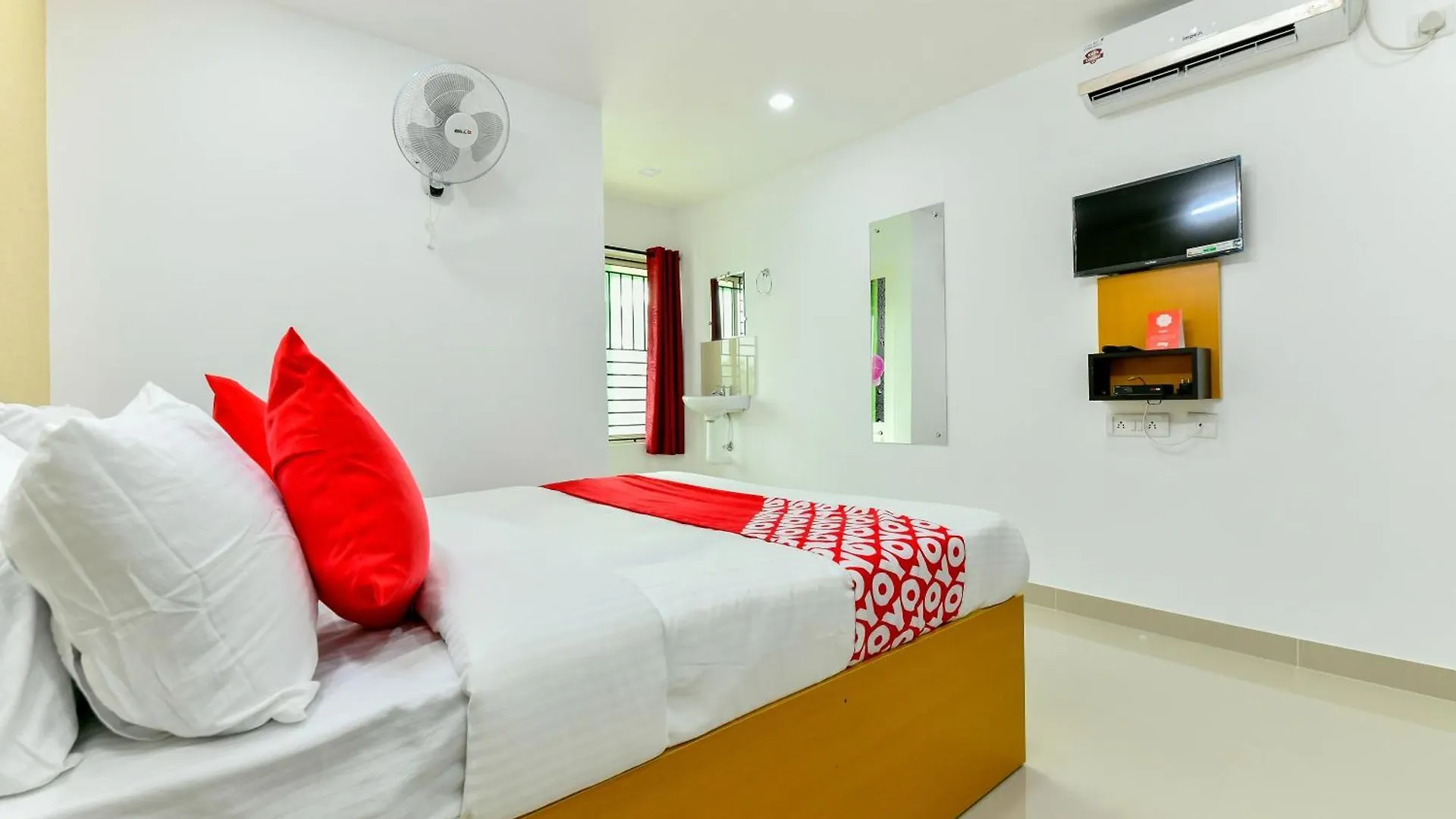 Hotel OYO 23211 Green Line Residency Nedumbassery Indien